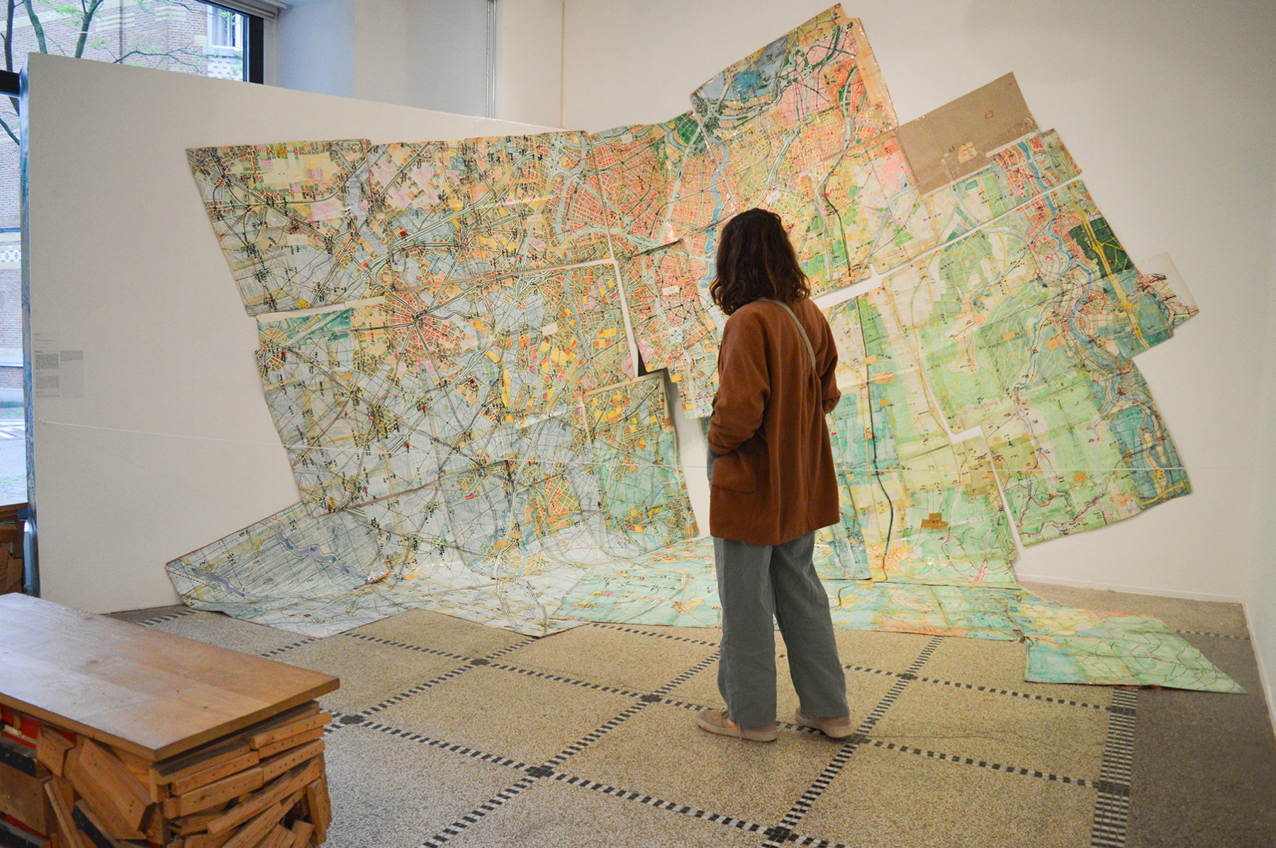 Vue de l’exposition Aussi loin qu’ici, Oeuvre de Michael Golz, Art et marges musée, 2025